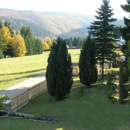 Einladende Mit Garten Apartment *