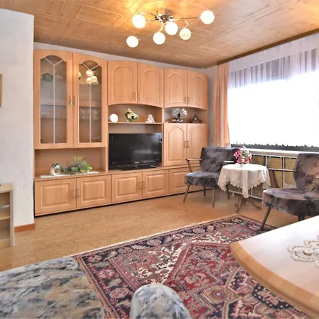 Flat Near The Forest In Thuringia Appartamento *