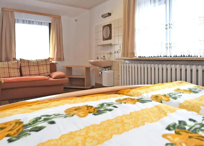 Einladende Mit Garten Frauenwald